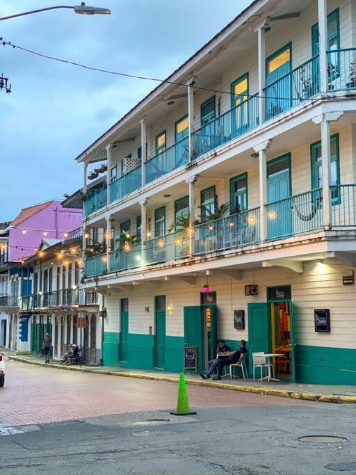 Luminoso Y Acogedor Apto En Casco Viejo C/Balcon Kota Panama Bagian luar foto